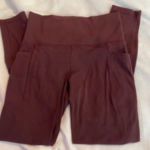 Athleta salutation stash pocket 7/8 tights